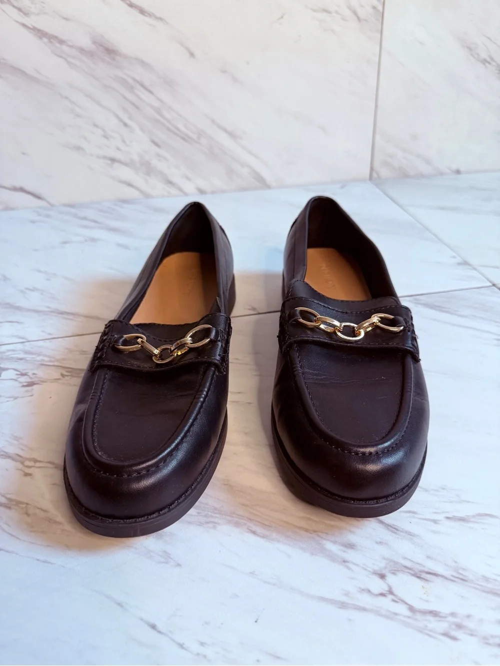 3/$50 Old Navy Black Faux Leather Gold Chain Slip On Loafers Shoes Size 9 Preppy